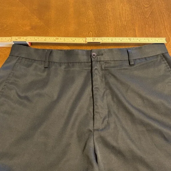 Britches USA Samtex Navy  Shorts 34 Performs  Pockets business casual Dress Golf - Picture 5 of 12